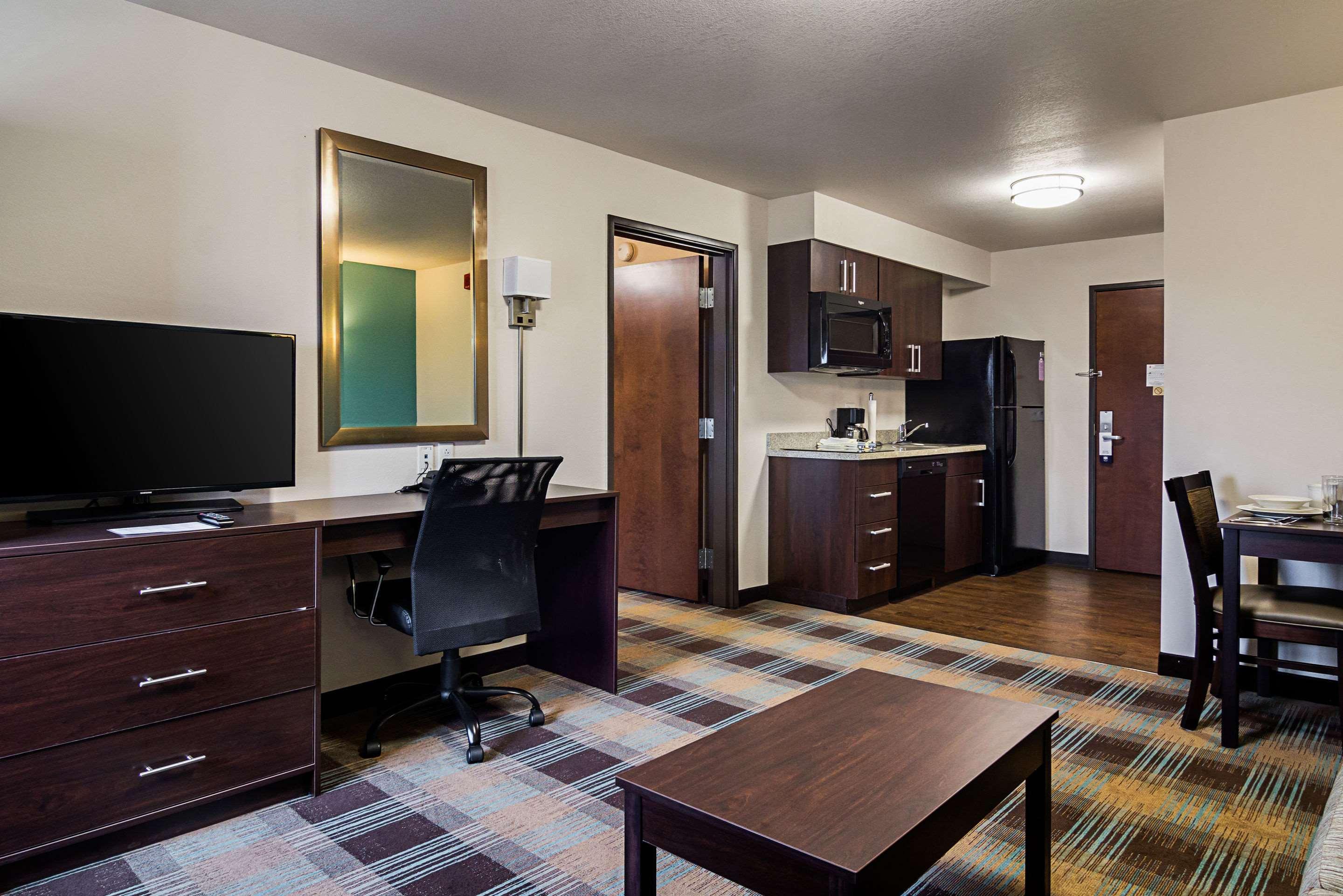 Suburban Studios Monaca - Pittsburgh Экстерьер фото